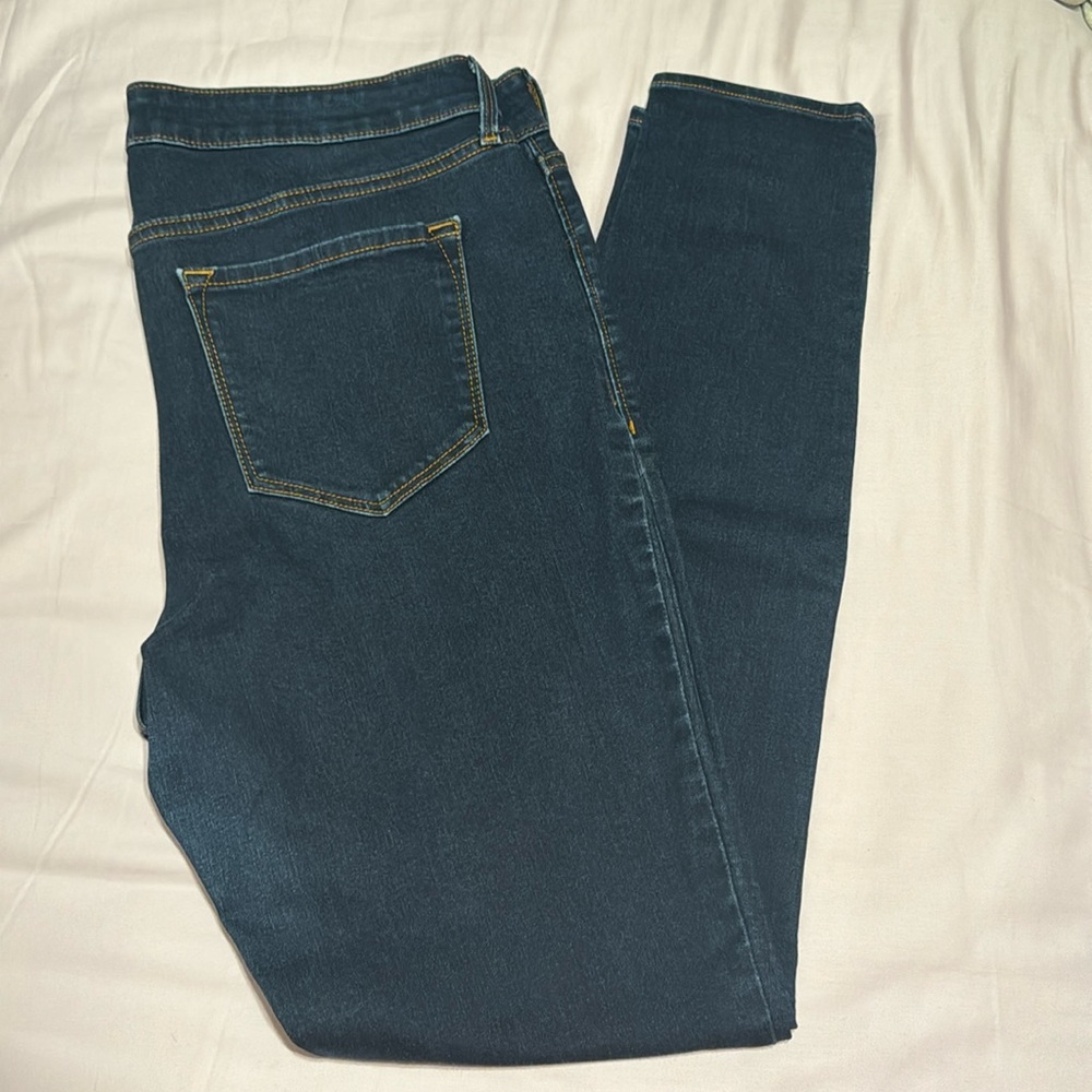Old Navy skinny jeans